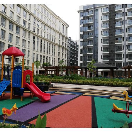 باساي Cozyvilla At 81 Newport Blvd Walk To Naia T3 Marriott & Resorts World Casino & Newport Mall For 5 Pax Free Parking!!!! المظهر الخارجي الصورة
