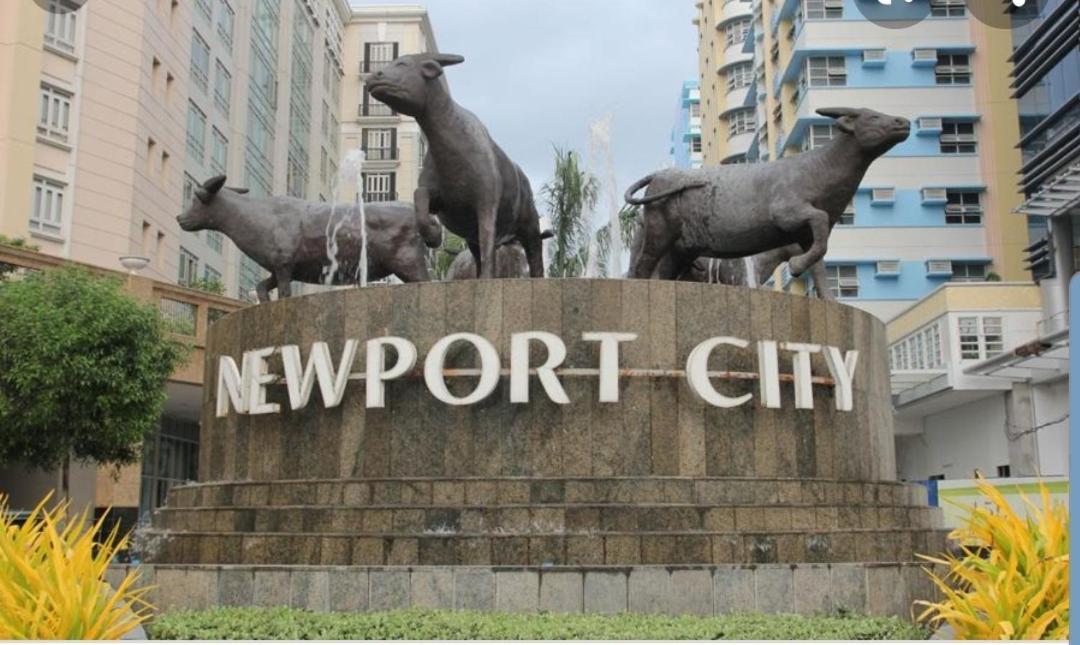 باساي Cozyvilla At 81 Newport Blvd Walk To Naia T3 Marriott & Resorts World Casino & Newport Mall For 5 Pax Free Parking!!!! المظهر الخارجي الصورة